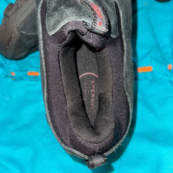 Boys Sperry slip ins 12 black - Picture 4 of 5